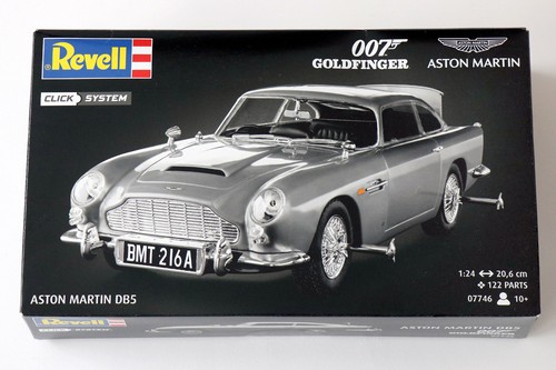 Revell 07746 aston martin - -,